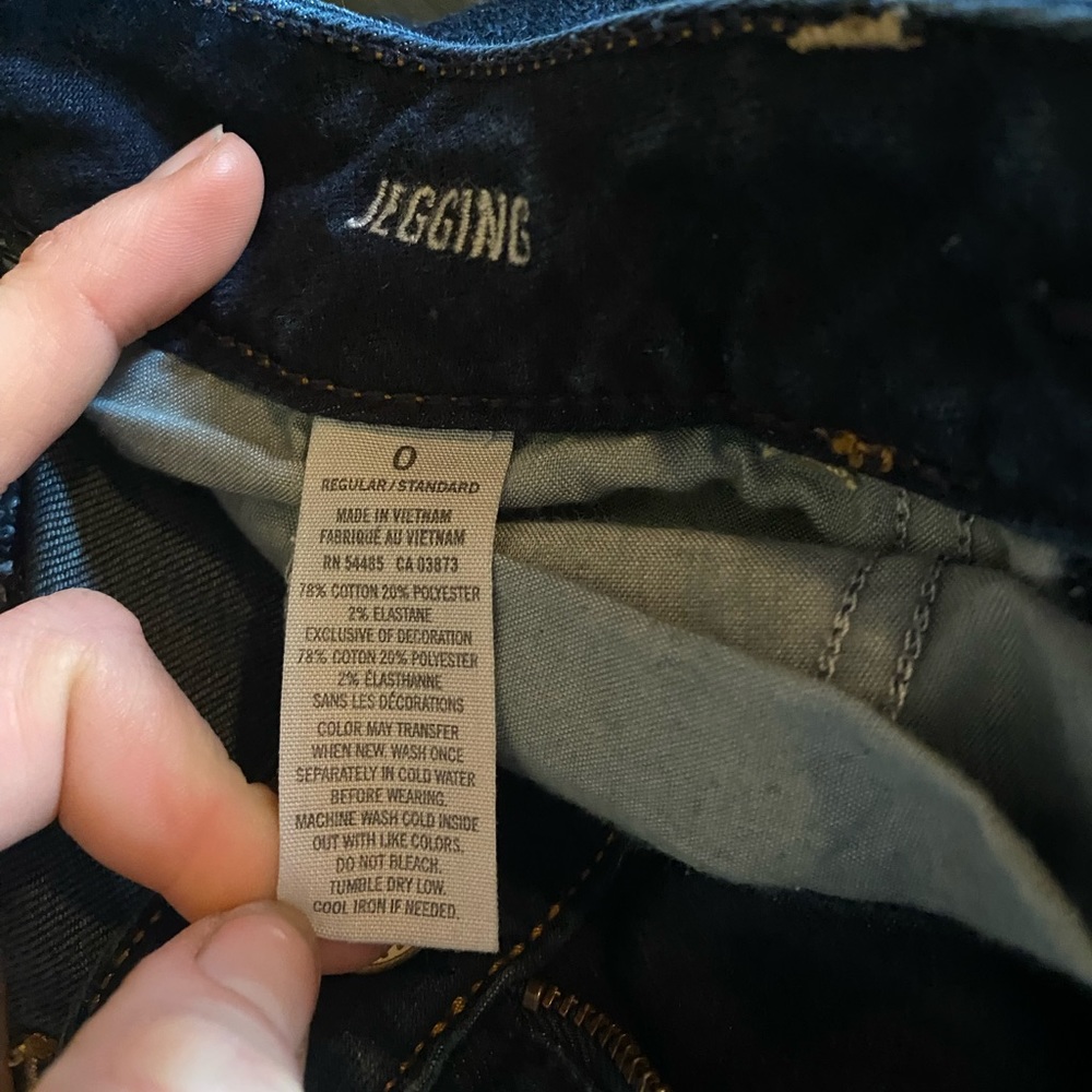 Deep indigo American Eagle jeggings - Picture 9 of 9
